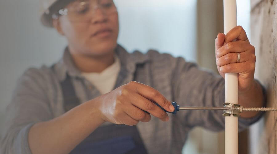 Professional same day plumber in Deanville, TX